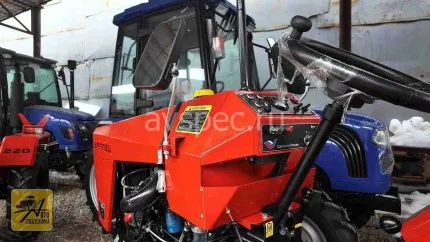 трактор uralets 220