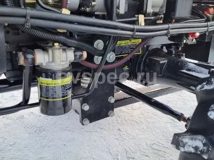 Минитрактор Dongfeng DF-244 G2 без кабины с отвалом