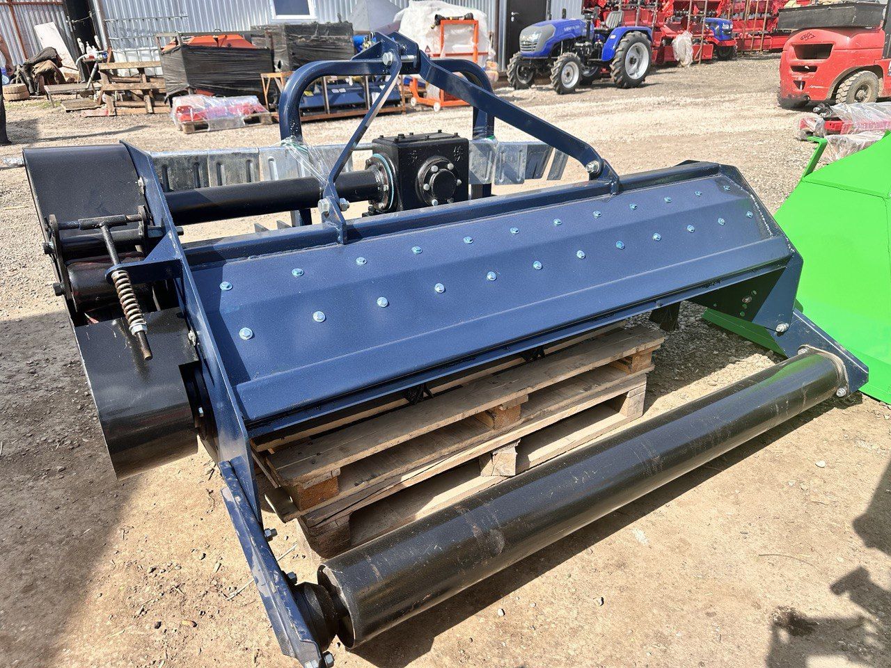 Мульчер (измельчитель) навесной SCQ-180 с катком